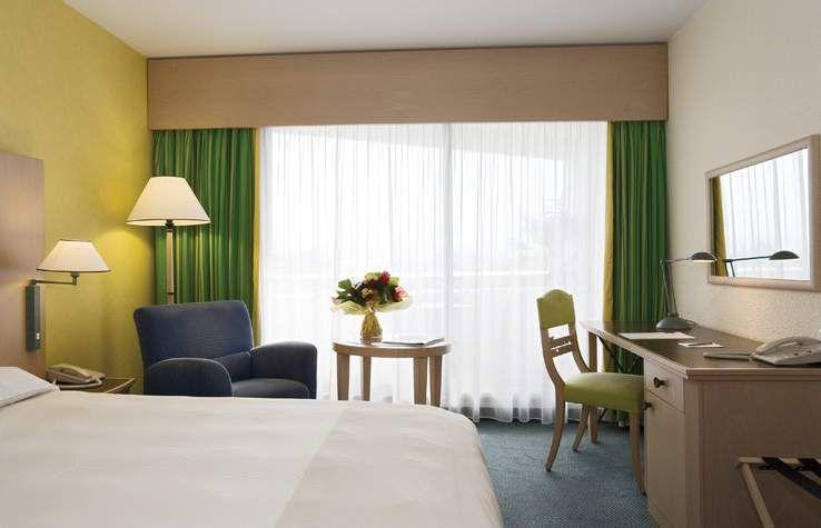 Novotel Cannes Montfleury 4*