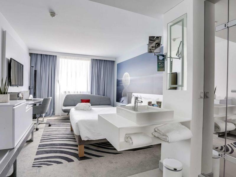Novotel Paris Gare Montparnasse 4*