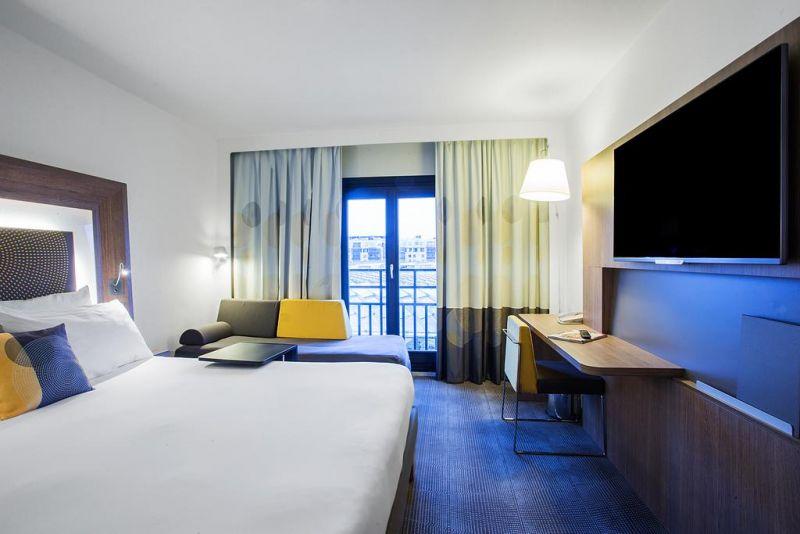 Novotel Paris Les Halles 4*