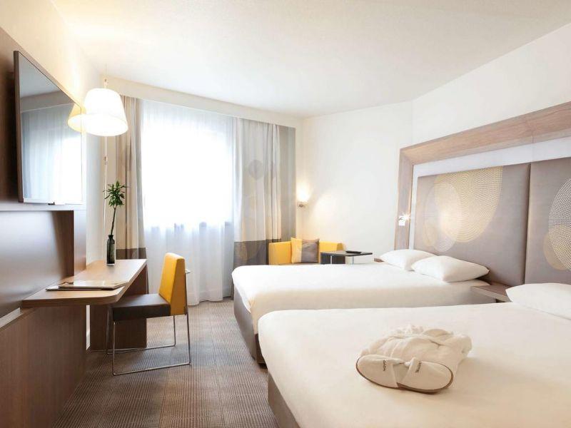 Novotel Paris Les Halles 4*