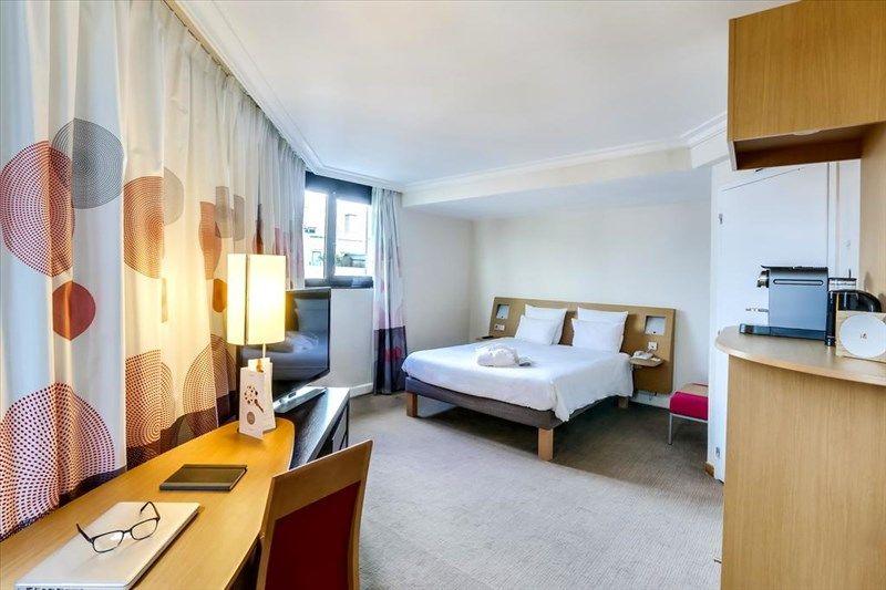 Novotel Paris Vaugirard Montparnasse 4*
