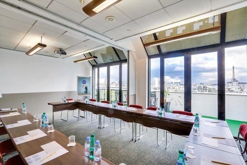 Novotel Paris Vaugirard Montparnasse 4*