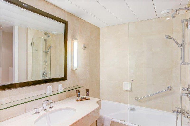 Novotel Tour Eiffel 4*