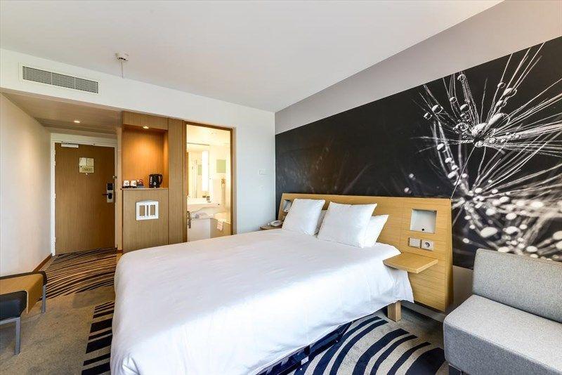 Novotel Tour Eiffel 4*
