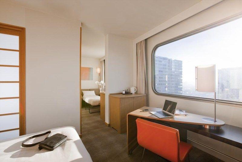 Novotel Tour Eiffel 4*