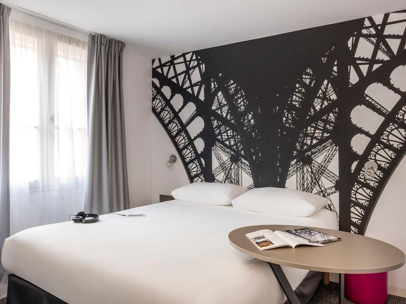 Paris Eiffel Cambronne 3*