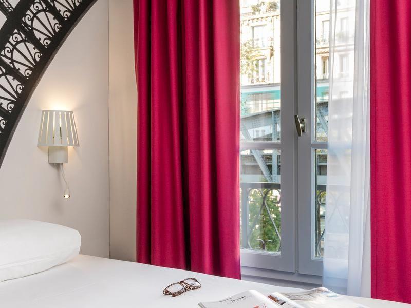 Paris Eiffel Cambronne 3*