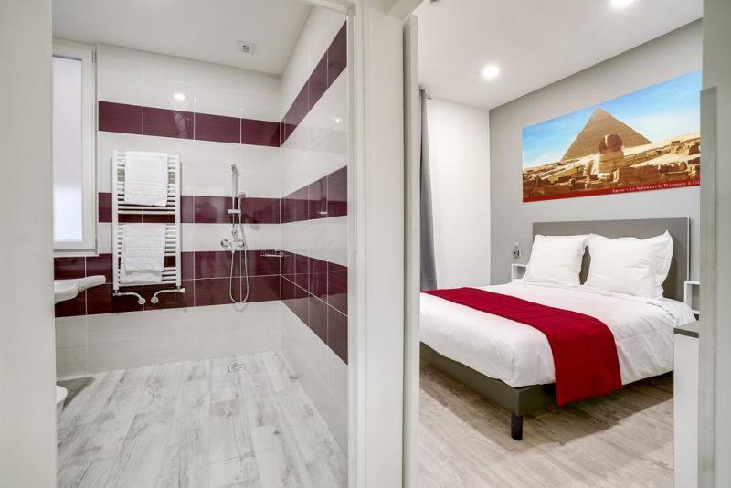 Paris Hotel Clichy 2*