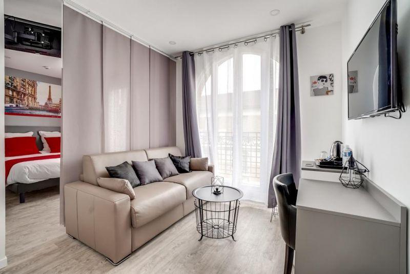 Paris Hotel Clichy 2*