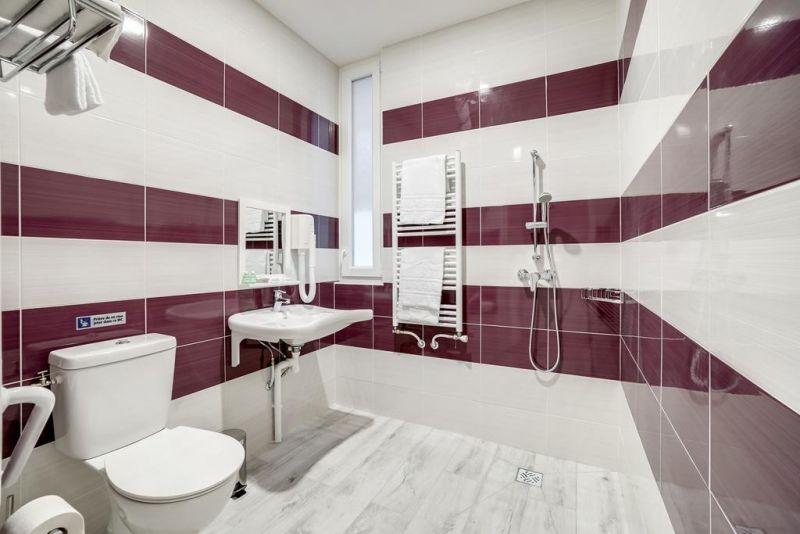 Paris Hotel Clichy 2*