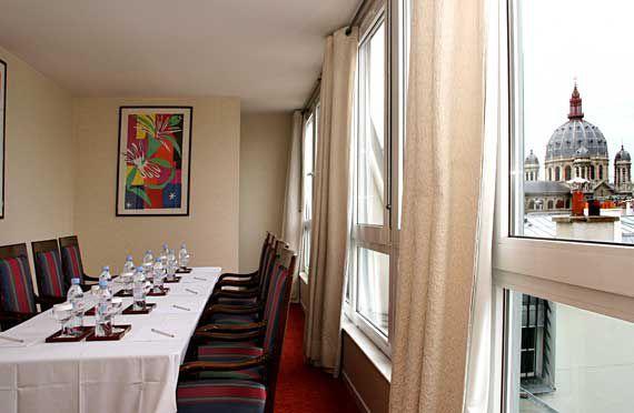 Pavillon Saint Augustin 3*