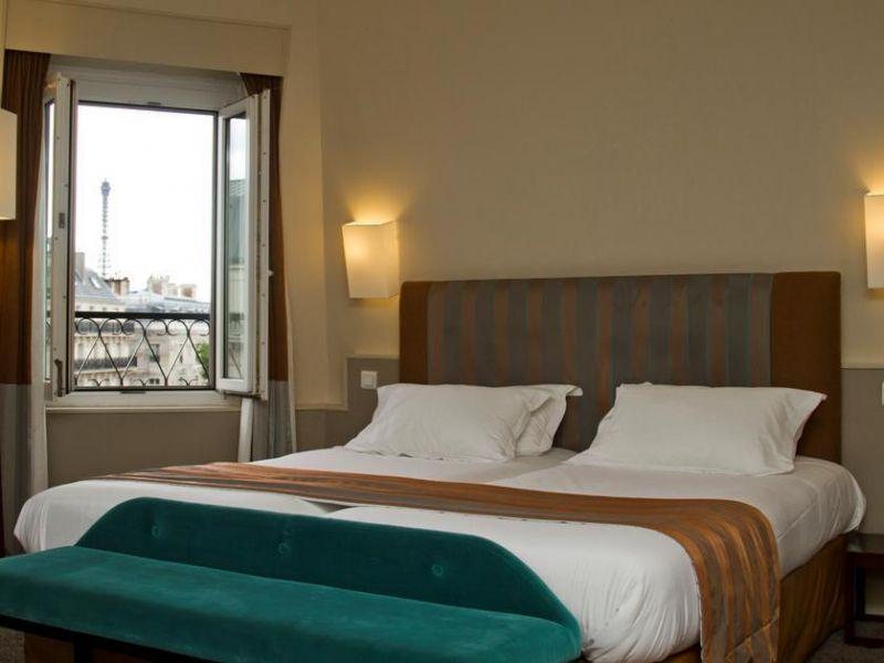 Plaza Etoile 3*