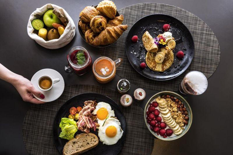 Pullman Paris La Defense 5*