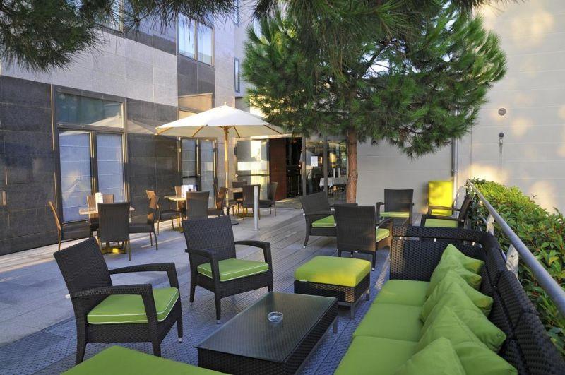 Quality Suites Bordeau Aeroport 4*