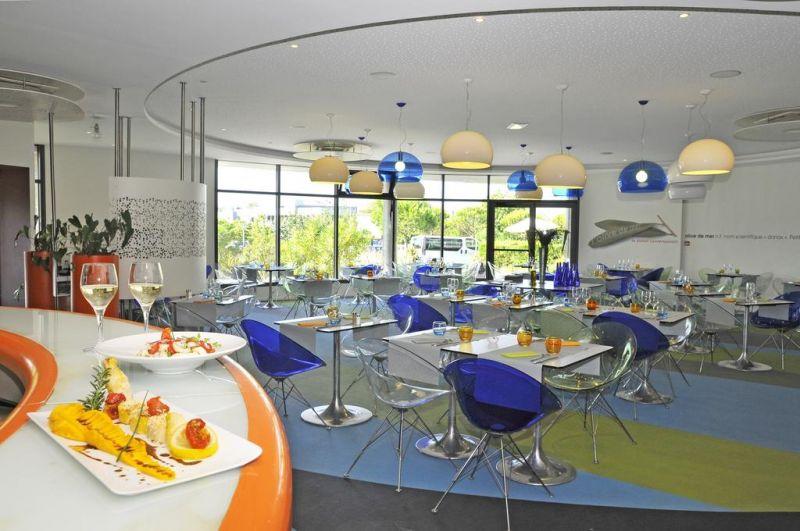 Quality Suites Bordeau Aeroport 4*