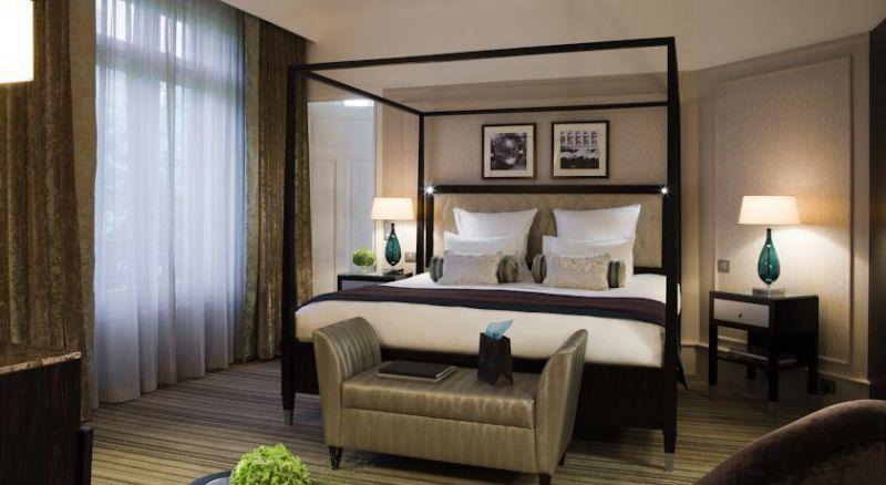 Marriott Opera Ambassador (Ex. Radisson Blu Ambassador Hotel Paris Opera) 4*