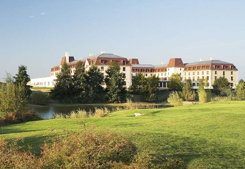 Radisson Blu At Disneyland Paris 4*
