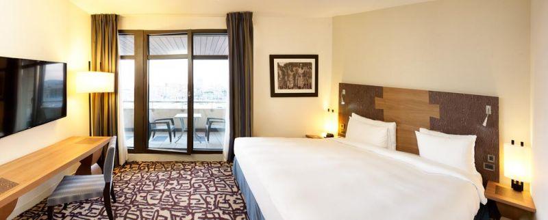 Radisson Blu Hotel Marseille Vieux Port 4*