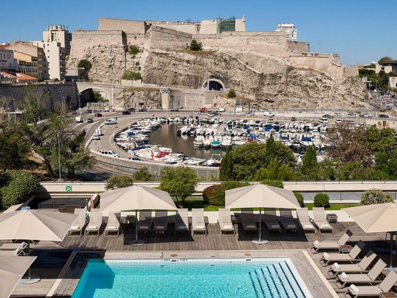 Radisson Blu Hotel Marseille Vieux Port 4*