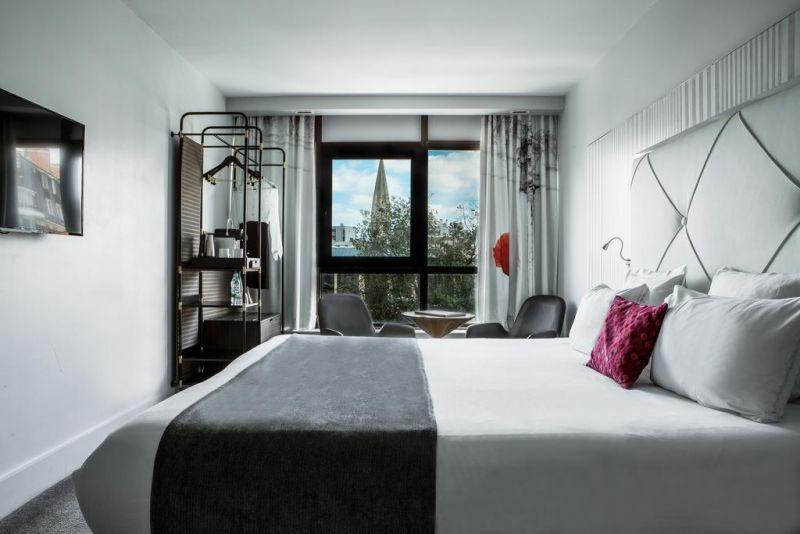 Le Parisis Tour Eiffel (Ex. Ramada Paris Tour Eiffel) 4*