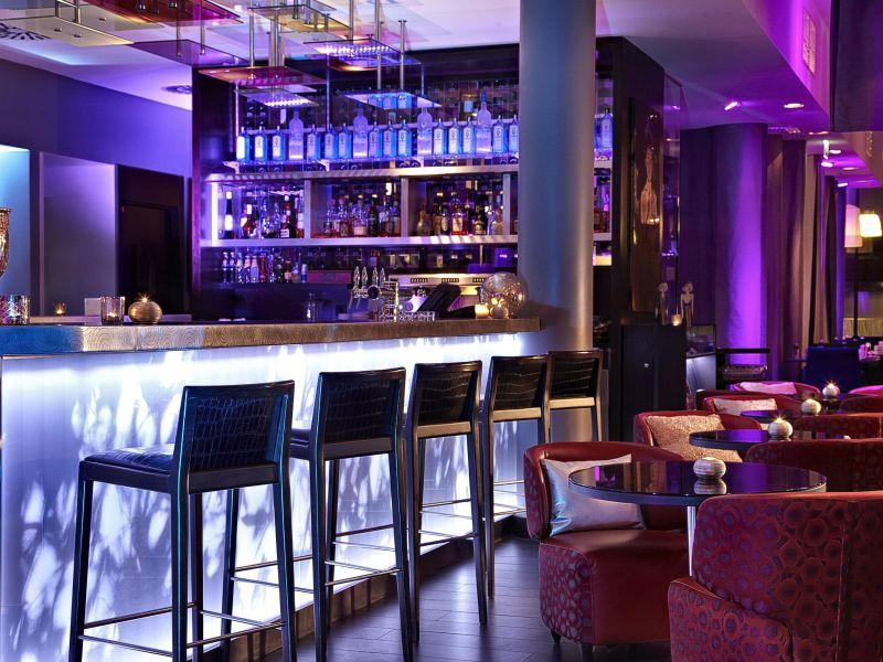 Renaissance Paris Arc De Triomphe 5*