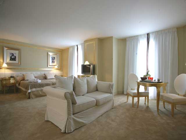 Renoir 3*
