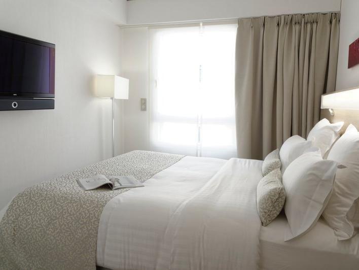 Residence Alma Marceau 4*