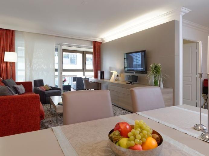 Residence Alma Marceau 4*