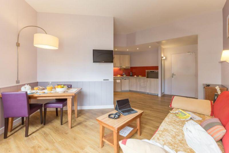 Residence Haguna 3*