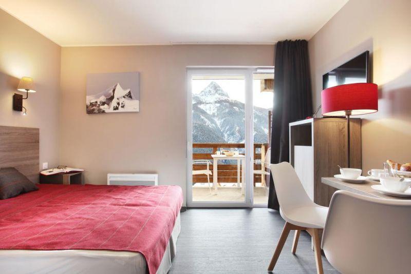 Residence Le Hameau De Praroustan 2*