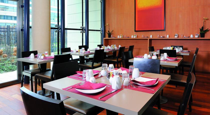 Residhome Bois Colombes Monceau 3*