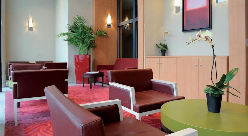 Residhome Bois Colombes Monceau 3*