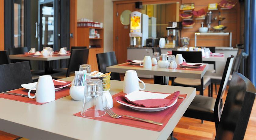 Residhome Bois Colombes Monceau 3*