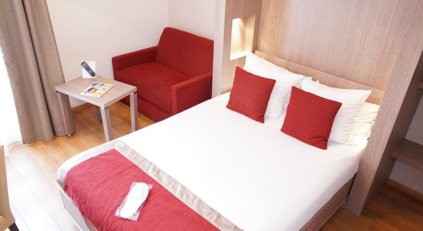 Residhome Bois Colombes Monceau 3*