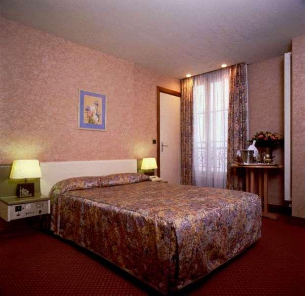 Royal Saint Germain 3*