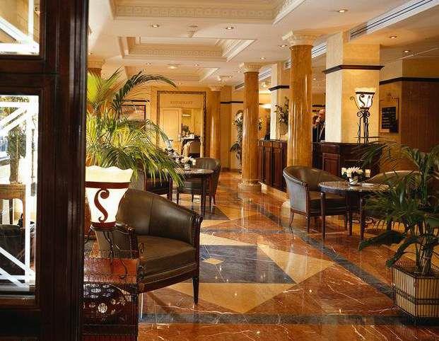 Royal Saint Honore 4*
