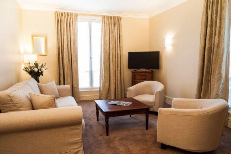 Saint James Et Albany 4*
