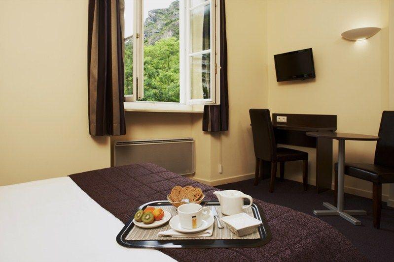 Savoy 3*