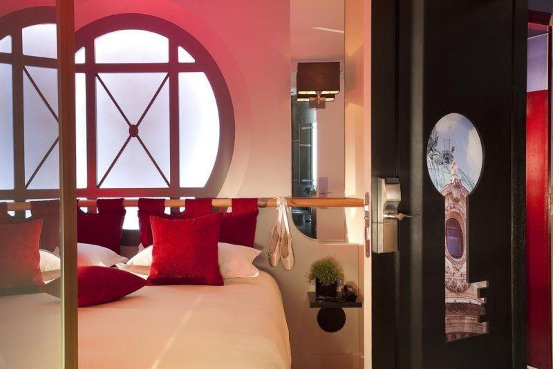 Secret De Paris 4*