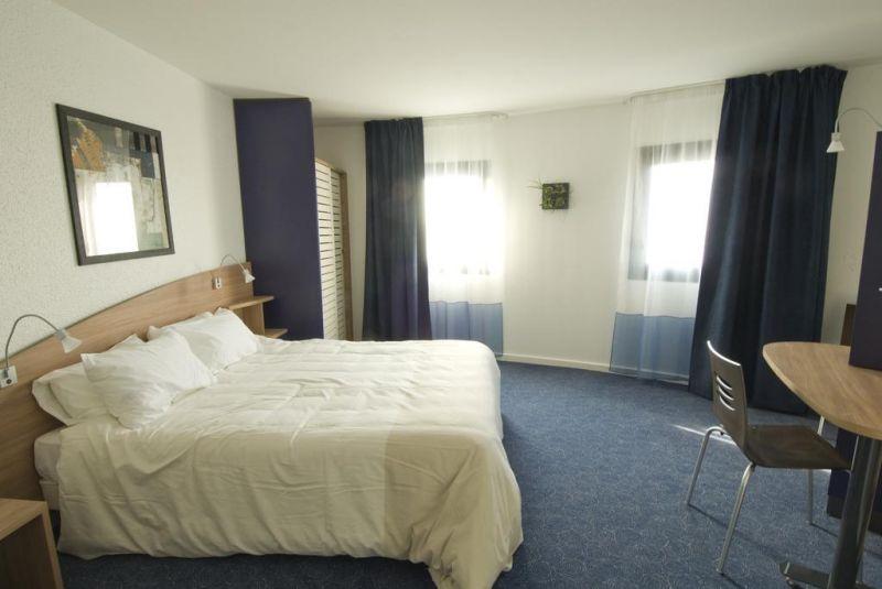 Canal Suites (Ex. Suite Home Paris Porte De Pantin) 3*