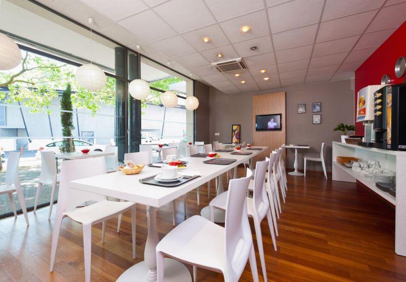 Teneo Apparthotel Talence 3*