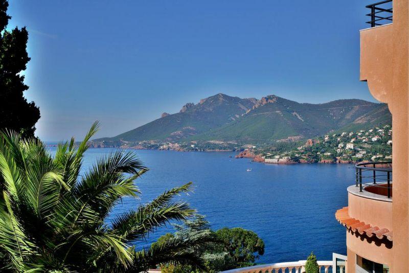 Tiara Yaktsa Cannes 4*