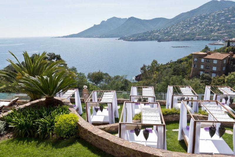 Tiara Yaktsa Cannes 4*