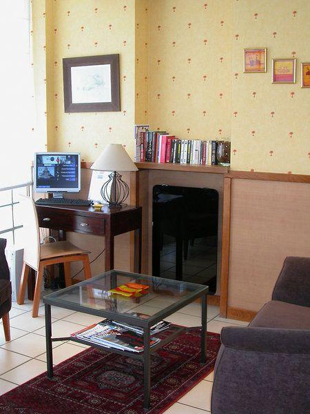 Timhotel Le Louvre 2*