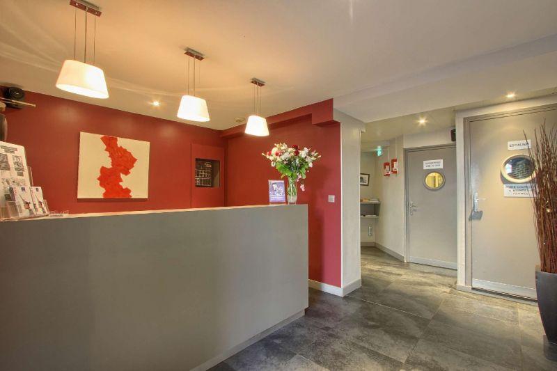 Timhotel Montmartre 2*