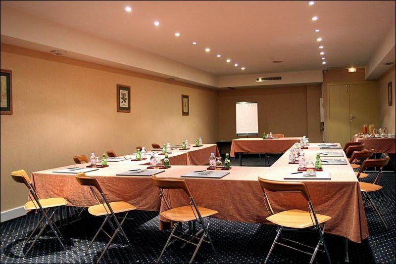 Villa Lutece Port Royale 4*
