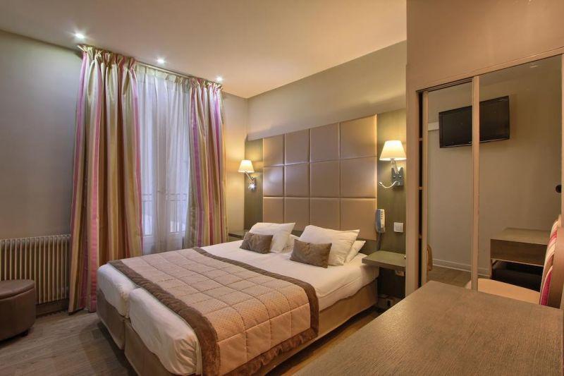 Villa Margaux Opera Montmartre 3*