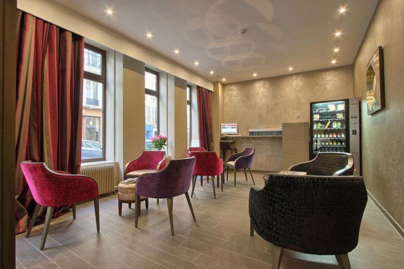 Villa Margaux Opera Montmartre 3*