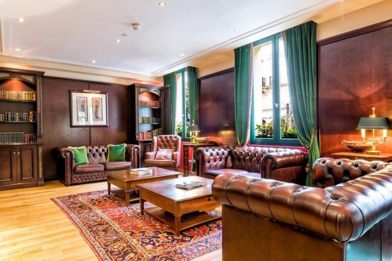 Villa Pantheon 4*