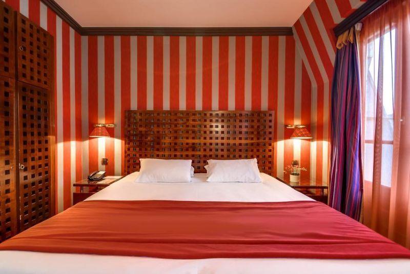 Villa Pantheon 4*